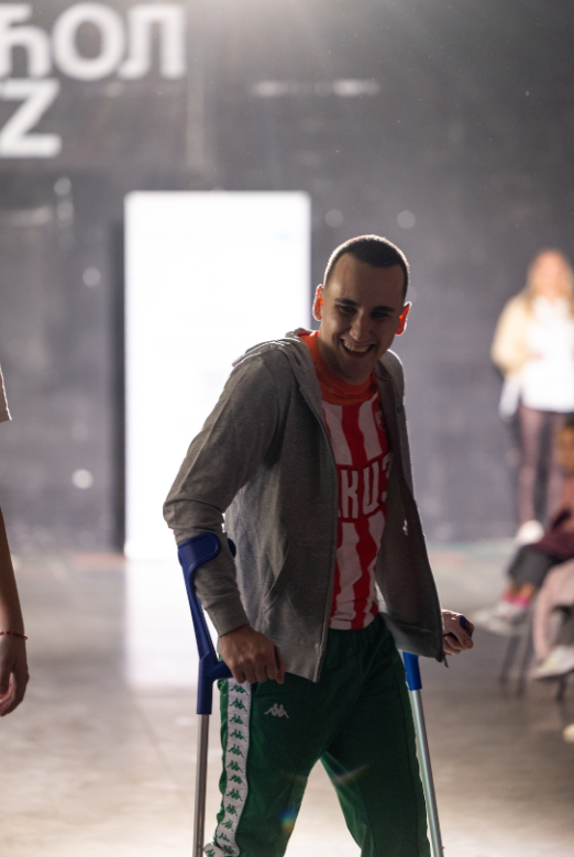 Filip - momak koji je rođen sa spina bifidom