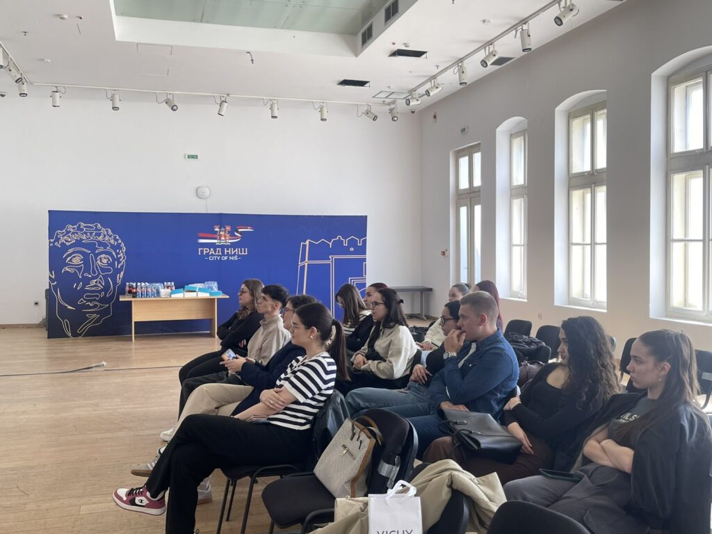 Studenti na predavanju